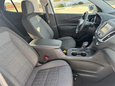 2024 Chevrolet Equinox LT   - Photo 14 - Lone Tree, IA 52755