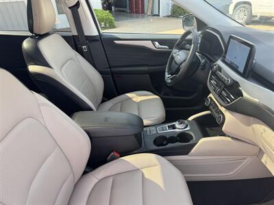 2021 Ford Escape SEL AWD AWD - Photo 17 - Lone Tree, IA 52755