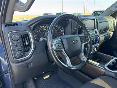 2022 Chevrolet Silverado 1500 Limited RST Crew 4x4   - Photo 9 - Lone Tree, IA 52755