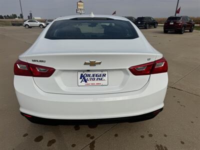 2023 Chevrolet Malibu LT   - Photo 17 - Lone Tree, IA 52755