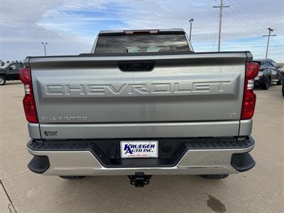 2025 Chevrolet Silverado 1500 LT Crew 4x4  6 " Rough Country Lift - Photo 18 - Lone Tree, IA 52755