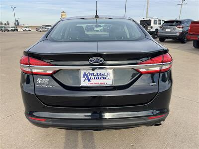 2017 Ford Fusion SE - Photo 15 - Lone Tree, IA 52755