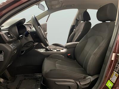 2016 Kia Optima LX - Photo 9 - Mesa, AZ 85201