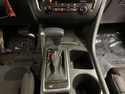 2016 Kia Optima LX - Photo 14 - Mesa, AZ 85201