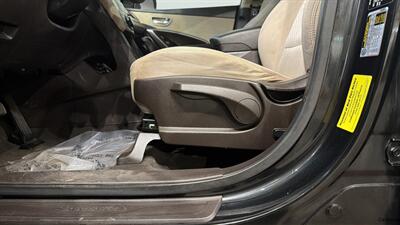 2017 Hyundai SANTA FE Sport 2.4 Base   - Photo 19 - Mesa, AZ 85201