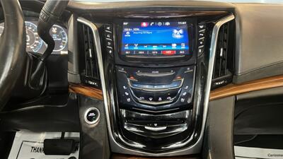 2015 Cadillac Escalade Premium   - Photo 15 - Mesa, AZ 85201