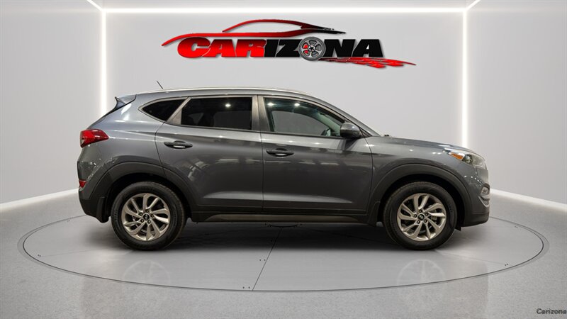 2016 Hyundai TUCSON SE - Photo 10 - Mesa, AZ 85201