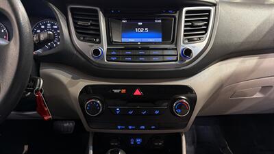 2016 Hyundai TUCSON SE - Photo 15 - Mesa, AZ 85201