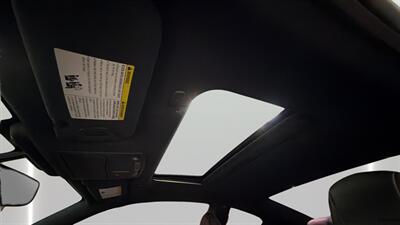 2017 INFINITI Q60 Red Sport 400 - Photo 32 - Mesa, AZ 85201