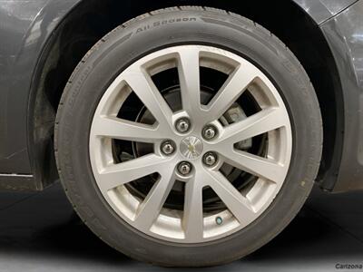 2015 Chevrolet Malibu LT 2LT   - Photo 18 - Mesa, AZ 85201