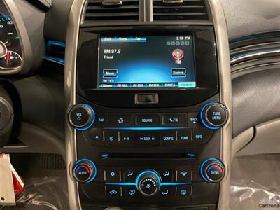 2015 Chevrolet Malibu LT 2LT   - Photo 16 - Mesa, AZ 85201