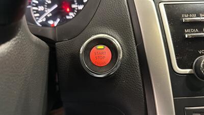 2016 Nissan Altima 2.5 SV   - Photo 24 - Mesa, AZ 85201