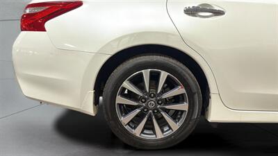 2016 Nissan Altima 2.5 SV   - Photo 35 - Mesa, AZ 85201