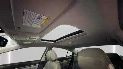 2017 Hyundai ELANTRA Limited   - Photo 32 - Mesa, AZ 85201