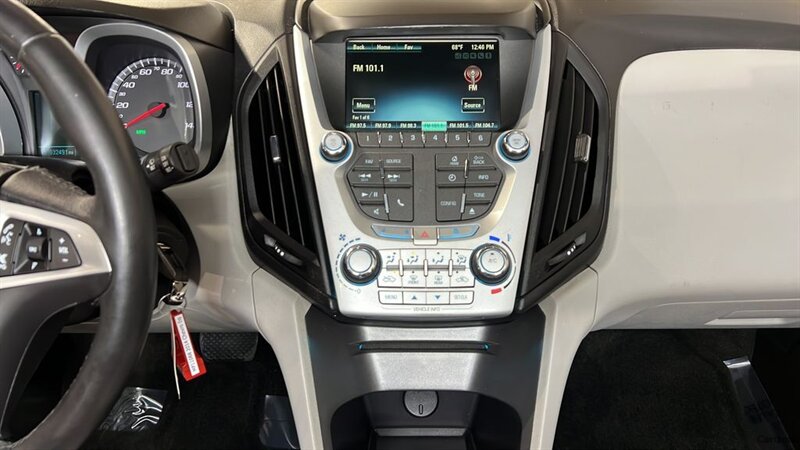 2014 Chevrolet Equinox LT 1LT - Photo 15 - Mesa, AZ 85201