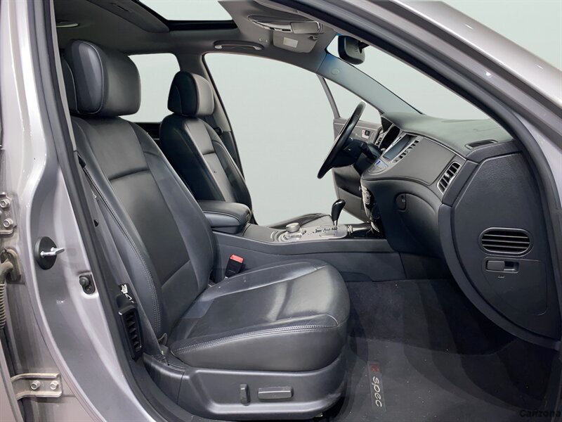 2012 Hyundai Genesis 5.0 R-Spec - Photo 11 - Mesa, AZ 85201