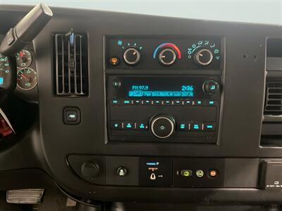 2016 Chevrolet Express LT Passenger   - Photo 14 - Mesa, AZ 85201