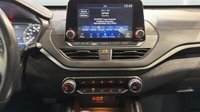 2021 Nissan Altima 2.0 SR   - Photo 15 - Mesa, AZ 85201