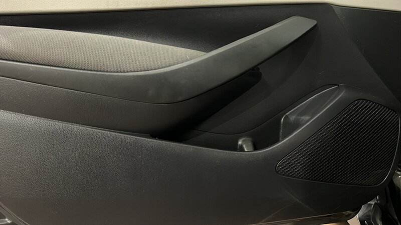 2020 Toyota Corolla LE - Photo 21 - Mesa, AZ 85201