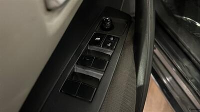 2020 Toyota Corolla LE - Photo 19 - Mesa, AZ 85201