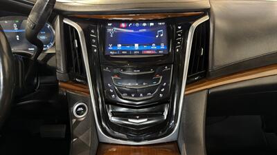 2016 Cadillac Escalade ESV Luxury   - Photo 15 - Mesa, AZ 85201