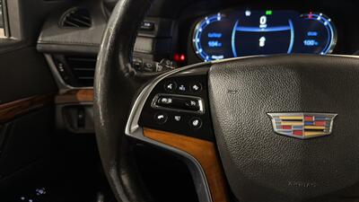 2016 Cadillac Escalade ESV Luxury   - Photo 27 - Mesa, AZ 85201