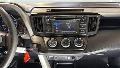 2016 Toyota RAV4 LE - Photo 15 - Mesa, AZ 85201