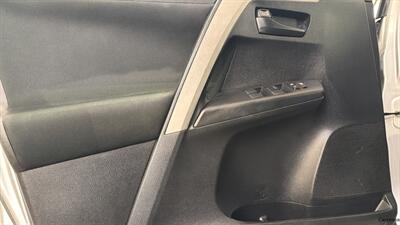 2016 Toyota RAV4 LE - Photo 21 - Mesa, AZ 85201