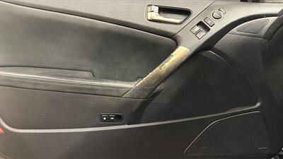 2013 Hyundai Genesis Coupe 3.8 Track   - Photo 30 - Mesa, AZ 85201