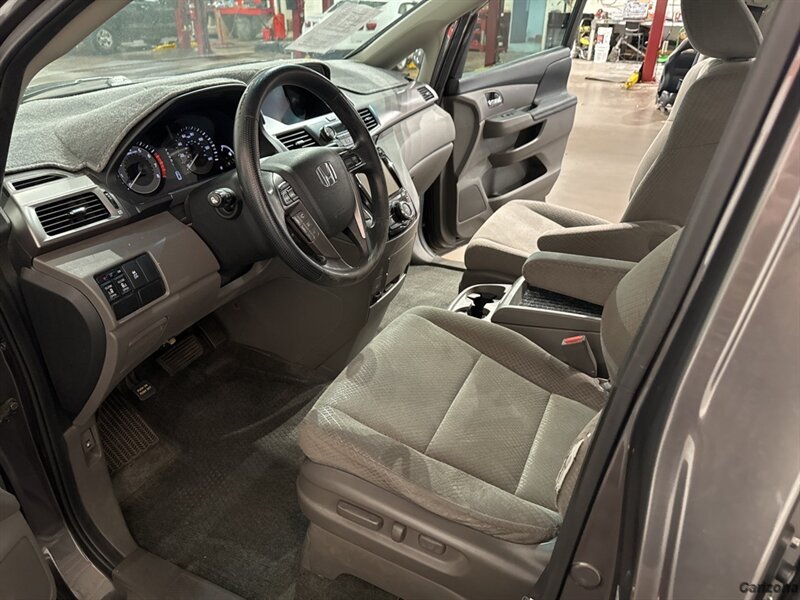 2015 Honda Odyssey EX photo