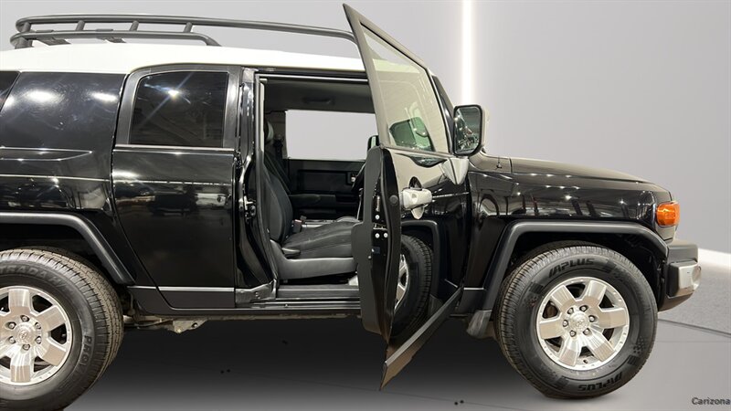 2007 Toyota FJ Cruiser - Photo 17 - Mesa, AZ 85201