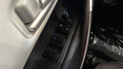 2020 Toyota Corolla SE   - Photo 19 - Mesa, AZ 85201