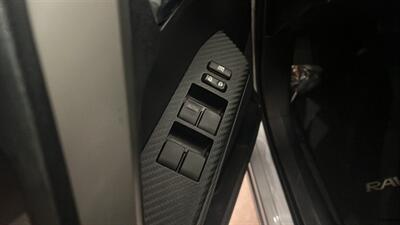 2014 Toyota RAV4 XLE   - Photo 19 - Mesa, AZ 85201