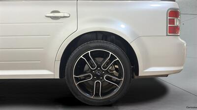 2015 Ford Flex SEL   - Photo 37 - Mesa, AZ 85201