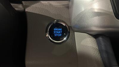 2015 Toyota Highlander XLE V6 - Photo 24 - Mesa, AZ 85201