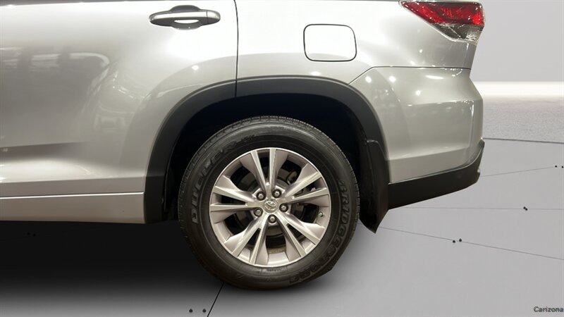 2015 Toyota Highlander XLE V6 - Photo 37 - Mesa, AZ 85201