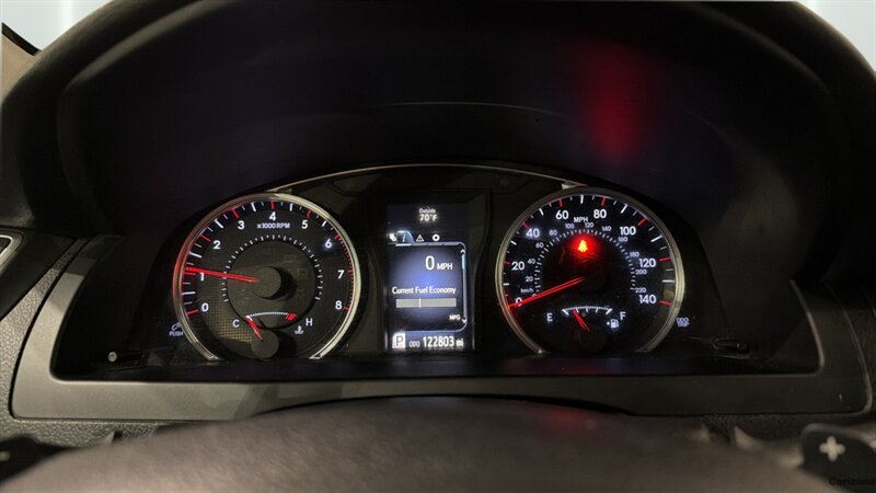 2016 Toyota Camry LE - Photo 29 - Mesa, AZ 85201