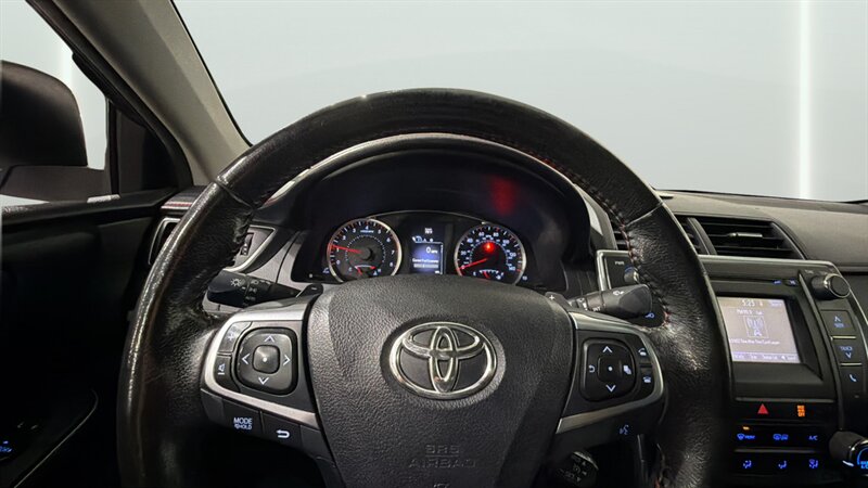 2016 Toyota Camry LE - Photo 30 - Mesa, AZ 85201