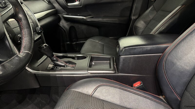 2016 Toyota Camry LE - Photo 26 - Mesa, AZ 85201