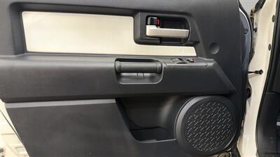 2010 Toyota FJ Cruiser - Photo 21 - Mesa, AZ 85201