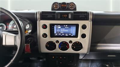 2010 Toyota FJ Cruiser - Photo 15 - Mesa, AZ 85201