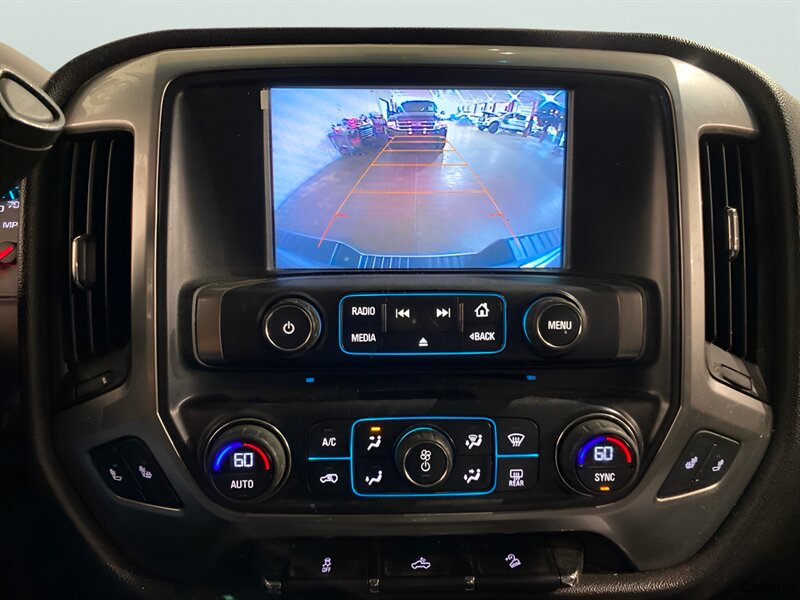 2016 Chevrolet Silverado 1500 LT LT2 - Photo 19 - Mesa, AZ 85201