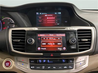 2014 Honda Accord EX-L   - Photo 16 - Mesa, AZ 85201