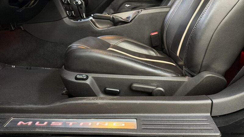 2011 Ford Mustang GT - Photo 19 - Mesa, AZ 85201