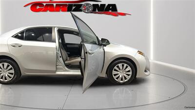 2019 Toyota Corolla LE   - Photo 17 - Mesa, AZ 85201