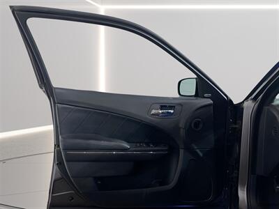 2014 Dodge Charger R/T   - Photo 9 - Mesa, AZ 85201