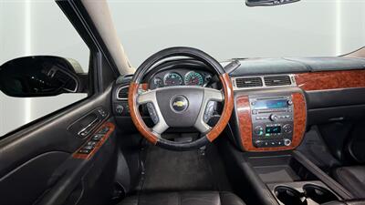 2014 Chevrolet Tahoe LT   - Photo 16 - Mesa, AZ 85201