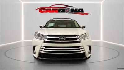 2017 Toyota Highlander XLE   - Photo 13 - Mesa, AZ 85201
