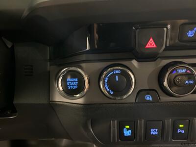 2016 Toyota Tacoma SR V6   - Photo 18 - Mesa, AZ 85201