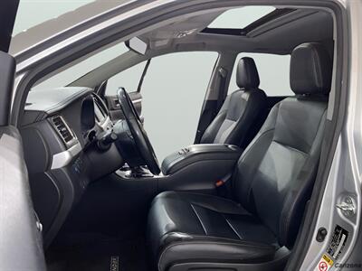 2017 Toyota Highlander XLE - Photo 10 - Mesa, AZ 85201